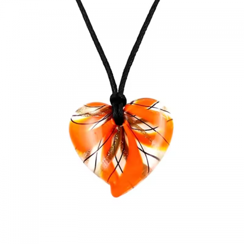 BachPartyGifts Murano Glass Heart Shaped Pendent Necklace